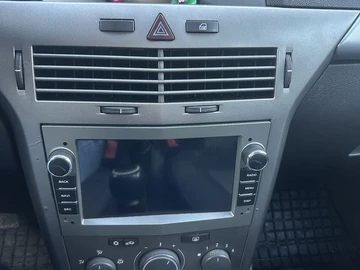 Авто Opel Astra 2006 № 8551745