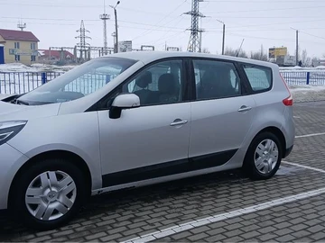 Авто Renault Scenic 2013 № 8551752