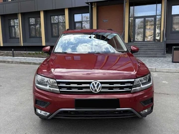 Авто Volkswagen Tiguan 2017 № 8551770