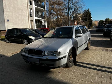 Авто Skoda Octavia 2000 № 8551784