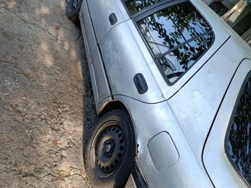 Авто Nissan Sunny 1990 № 8551795