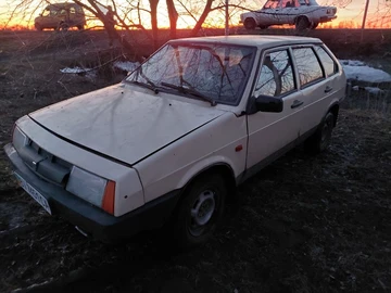 Авто ВАЗ 2109 1997 № 8551807