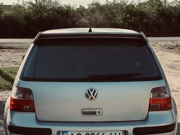 Авто Volkswagen Golf 1999 № 8552054