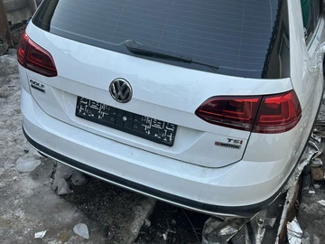 Авто Volkswagen Golf 2016 № 8552057