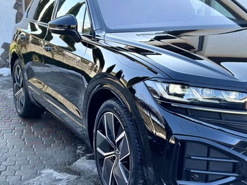 Авто Volkswagen Touareg 2024 № 8552060