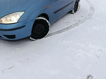 Авто Ford Focus 2003 № 8552090