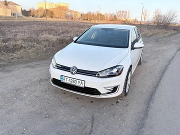 Авто Volkswagen Golf 2020 № 8552172