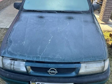 Авто Opel Vectra 1995 № 8552421