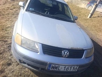 Авто Volkswagen Passat Variant 1999 № 8552432