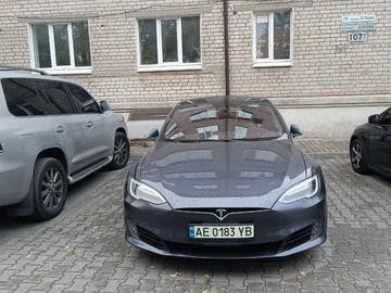 Авто Tesla Model S 2017 № 8552567