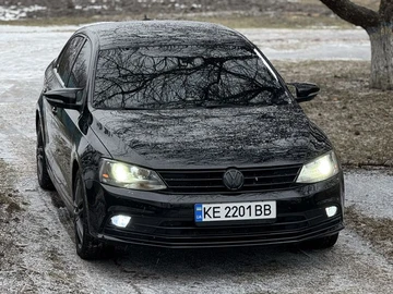 Авто Volkswagen Jetta 2015 № 8552589