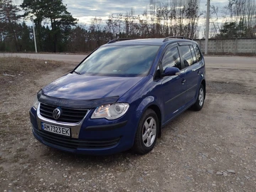 Авто Volkswagen Touran 2007 № 8552604