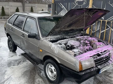 Авто ВАЗ 2109 1991 № 8552611