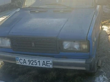 Авто ВАЗ 2107 1984 № 8552744