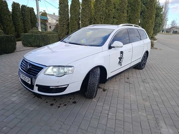 Авто Volkswagen Passat Variant 2010 № 8552769