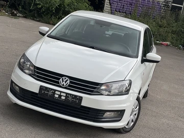 Авто Volkswagen Polo 2019 № 8553110