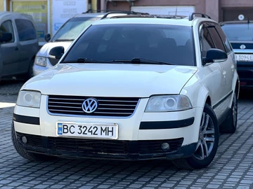 Авто Volkswagen Passat Variant 2005 № 8553434