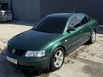 Авто Volkswagen Passat Sedan 2003 № 8553440
