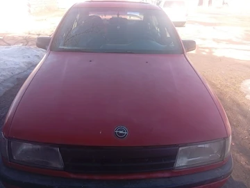 Авто Opel Vectra 1988 № 8553489