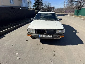 Авто Volkswagen Passat Variant 1986 № 8553557