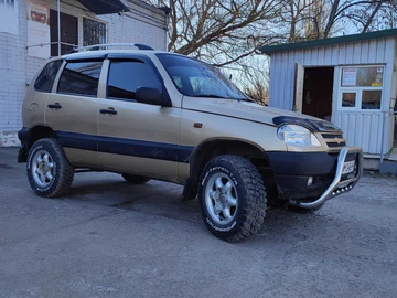 Авто Chevrolet Niva 2005 № 8553879