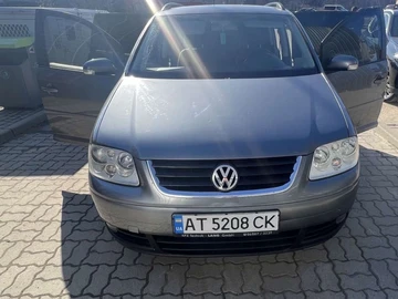 Авто Volkswagen Touran 2005 № 8553947