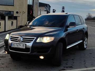 Авто Volkswagen Touareg 2007 № 8554210