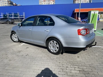 Авто Volkswagen Jetta 2005 № 8554232