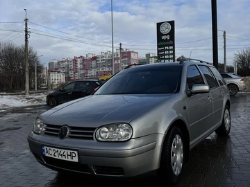 Авто Volkswagen Golf 2002 № 8554297