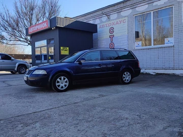 Авто Volkswagen Passat Variant 2005 № 8554306
