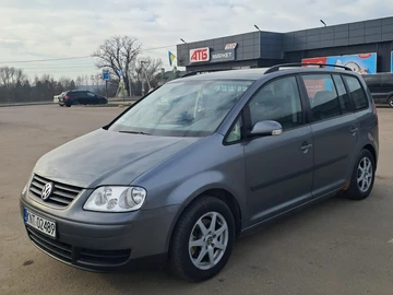 Авто Volkswagen Touran 2004 № 8554479