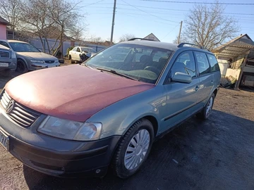 Авто Volkswagen Passat Hatchback 2000 № 8554549