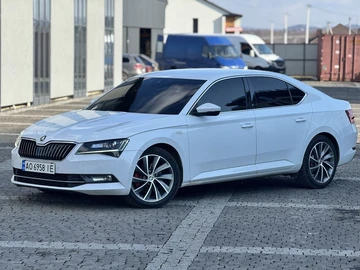 Авто Skoda Superb 2015 № 8554823