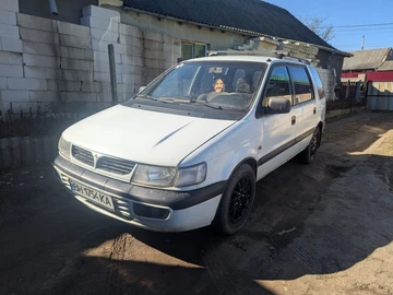 Авто Mitsubishi Space Wagon 1998 № 8555203