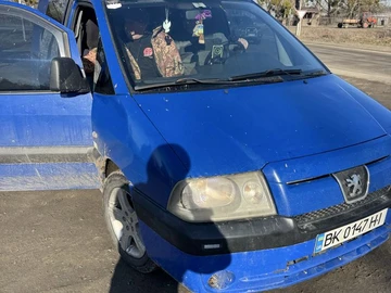 Авто Peugeot Expert 2004 № 8555211