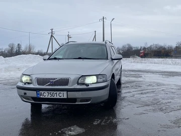 Авто Volvo V70 2000 № 8555280