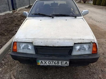 Авто ВАЗ 2109 1998 № 8555475