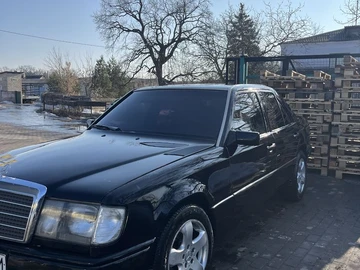 Авто Mercedes W124 1991 № 8555501
