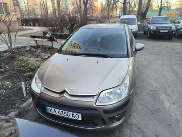 Авто Citroen C4 2010 № 8555509