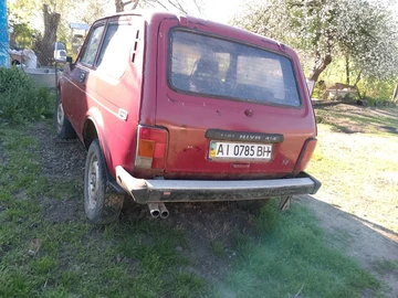 Авто ВАЗ 2121 1991 № 8555518