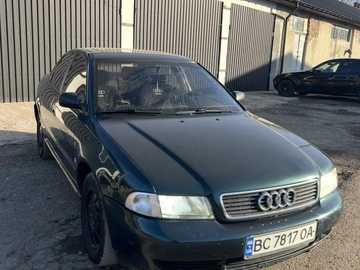 Авто Audi A4 1996 № 8555532