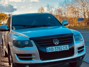 Авто Volkswagen Touareg 2006 № 8555534