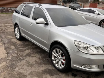 Авто Skoda Octavia 2009 № 8555761