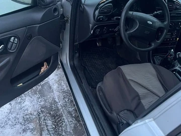 Авто Ford Mondeo 1999 № 8555807