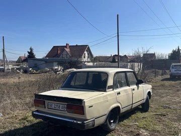 Авто ВАЗ 2107 1994 № 8555826