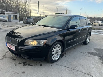 Авто Volvo V50 2006 № 8555837