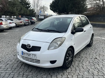 Авто Toyota Yaris 2006 № 8555842