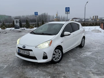 Авто Toyota Prius 2013 № 8556080
