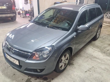 Авто Opel Astra 2005 № 8556186