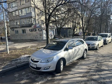 Авто Opel Astra 2011 № 8556192